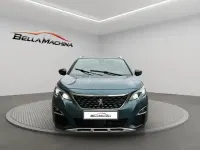 Usado Peugeot 5008 GT-line 130 CV (95 kW) 2019 Verde SUV