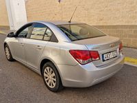 Usado Chevrolet Cruze LS 125 CV (91 kW) 2010 Gris / plata Berlina