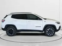 Usado Jeep Compass Trailhawk 241 CV (177 kW) 2022 Blanco SUV