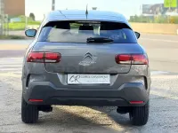 Usado Citroën C4 Cactus Feel 102 CV (75 kW) 2019 Negro Utilitario