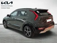 Usado Kia Niro 129 CV (94 kW) 2025 Verde SUV