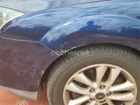 Usado Ford Focus Sport 136 CV (100 kW) 2005 Azul Berlina