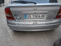 Usado Opel Astra Comfort 100 CV (73 kW) 1999 Gris / plata Berlina