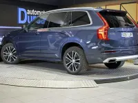 Usado Volvo XC90 Momentum 235 CV (172 kW) 2021 Gris SUV