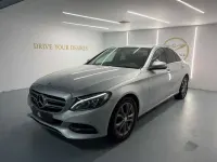 Usado Mercedes C180 Avantgarde Edition 120 CV (88 kW) 2015 Plateado Berlina