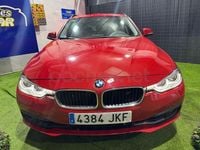 Usado BMW 320 Comfort Edition 184 CV (135 kW) 2015 Rojo Familiar