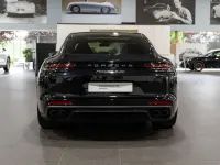 Usado Porsche Panamera Turbo 549 CV (403 kW) 2020 Negro Berlina