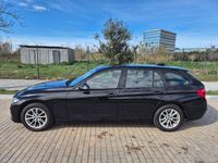 Usado BMW 318 Advantage 150 CV (110 kW) 2017 Negro Familiar
