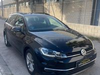 Usado VW Golf VII Advance 115 CV (84 kW) 2019 Azul Familiar