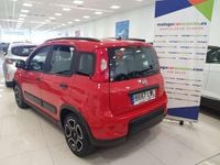 Usado Fiat Panda 69 HP (50 kW) 2022 Vermelho Citadino