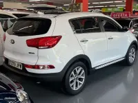 Usado Kia Sportage 115 CV (84 kW) 2016 Blanco SUV