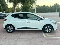 Usado Renault Clio IV Business 75 CV (55 kW) 2015 Blanco Berlina