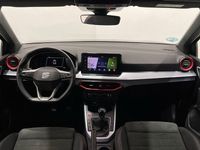 Usado Seat Arona FR 115 CV (84 kW) 2024 Gris SUV