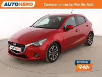 Usado Mazda 2 Luxury 90 CV (66 kW) 2015 Rojo Utilitario