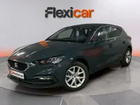 Usado Seat Leon Style 150 CV (110 kW) 2025 Gris Berlina