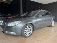 Usado Opel Insignia Edition 140 CV (102 kW) 2010 Gris / plata Berlina