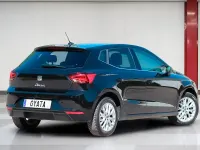 Usado Seat Ibiza Style Plus 80 CV (58 kW) 2025 Negro Utilitario