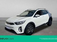 Usado Kia Stonic 84 CV (61 kW) 2023 Blanco SUV