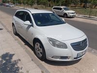 Usado Opel Insignia Selective 130 CV (95 kW) 2013 Blanco Familiar