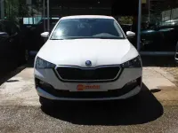 Usado Skoda Scala Active 95 CV (69 kW) 2022 Blanco Utilitario