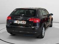 Usado Audi A3 Attraction 106 CV (77 kW) 2011 Blanco Utilitario
