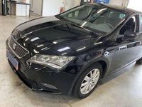 Usado Seat Leon Reference 105 CV (77 kW) 2013 Negro Utilitario