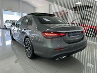 Usado Mercedes E220 194 CV (142 kW) 2022 Gris Berlina