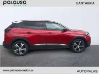 Usado Peugeot 3008 Allure 120 CV (88 kW) 2017 Rojo SUV