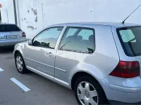Usado VW Golf IV 110 CV (80 kW) 2000 Gris / plata Berlina