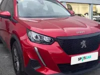 Usado Peugeot 2008 Style 102 CV (75 kW) 2021 Rojo SUV
