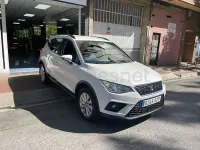 Usado Seat Arona Ecomotive 95 CV (69 kW) 2019 Blanco SUV