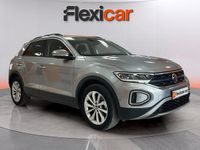 Usado VW T-Roc Life 150 CV (110 kW) 2023 Gris SUV