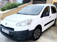 Usado Peugeot Partner Tepee Access 75 CV (55 kW) 2015 Blanco Monovolumen