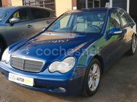 Usado Mercedes C200 Avantgarde 116 CV (85 kW) 2002 Azul Berlina