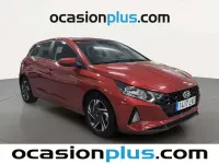 Usado Hyundai i20 101 CV (74 kW) 2021 Rojo Utilitario