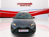 Usado Toyota Yaris Hybrid Active 100 CV (73 kW) 2019 Negro Berlina