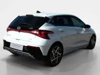 Usado Hyundai i20 100 CV (73 kW) 2025 Blanco Utilitario