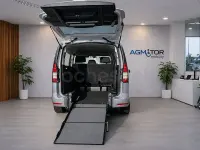 Usado VW Caddy 102 CV (75 kW) 2025 Gris / plata Monovolumen