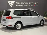 Usado Seat Alhambra Style 150 CV (110 kW) 2022 Gris / plata Monovolumen