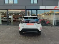 Usado Toyota Yaris Cross Active 116 CV (85 kW) 2023 Blanco SUV