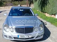Usado Mercedes E320 Avantgarde 224 CV (164 kW) 2007 Gris / plata Berlina