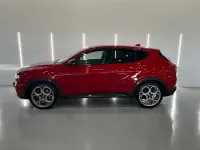 Usado Alfa Romeo Tonale Edizione Speciale 131 CV (96 kW) 2022 Rojo SUV