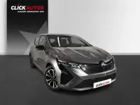 Usado Renault Clio V Techno 90 CV (66 kW) 2024 Gris / plata Berlina