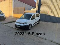 Usado Citroën Berlingo Feel 102 CV (75 kW) 2023 Blanco Monovolumen