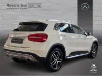 Usado Mercedes GLA180 Urban 122 CV (89 kW) 2016 Blanco SUV