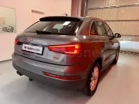 Usado Audi Q3 Attraction 150 CV (110 kW) 2016 Gris / plata SUV