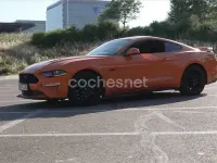 Usado Ford Mustang GT 450 CV (330 kW) 2021 Naranja Coupe