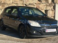 Usado Opel Astra Edition 110 CV (80 kW) 2009 Negro Berlina