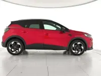 Usado Renault Captur Techno 100 CV (73 kW) 2025 Rojo SUV