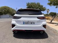 Usado Kia Ceed GT GT 204 CV (150 kW) 2023 Blanco Berlina